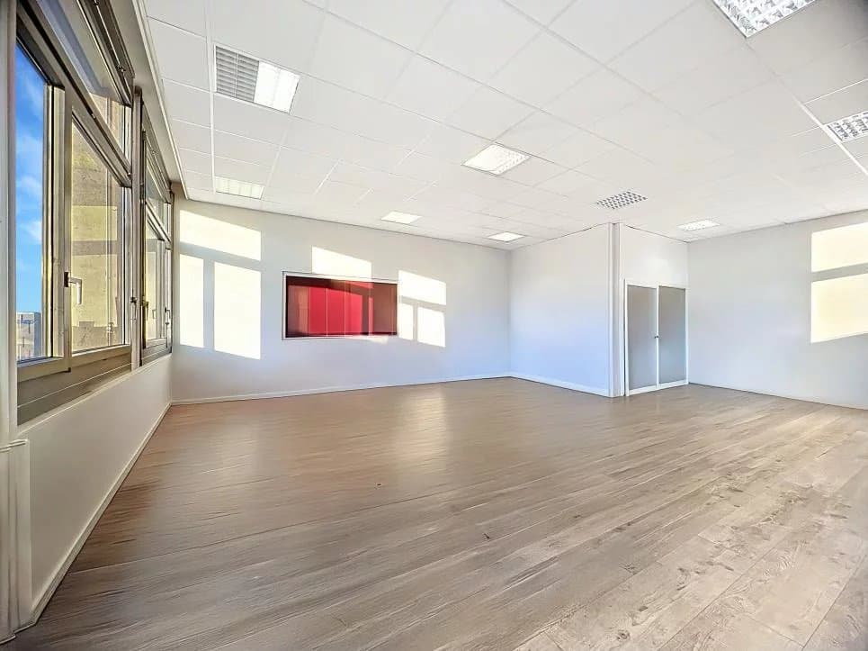 Schöne Gewerbefläche zur Nutzung bereit — 6