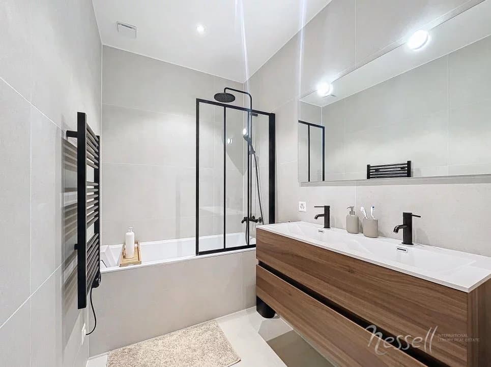 Magnifique appartement 4 pièces entièrement rénové — 7
