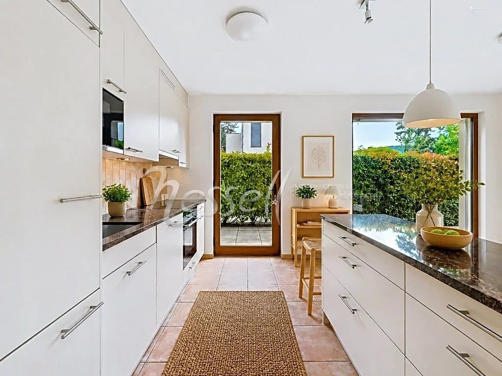 Appartement de 3 pièces en rez-de-jardin — 7