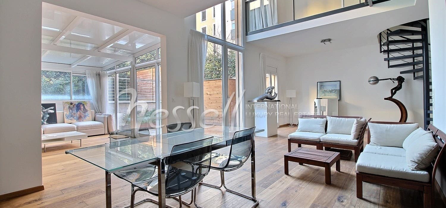 Exceptionnel duplex dans le Quartier des Bains