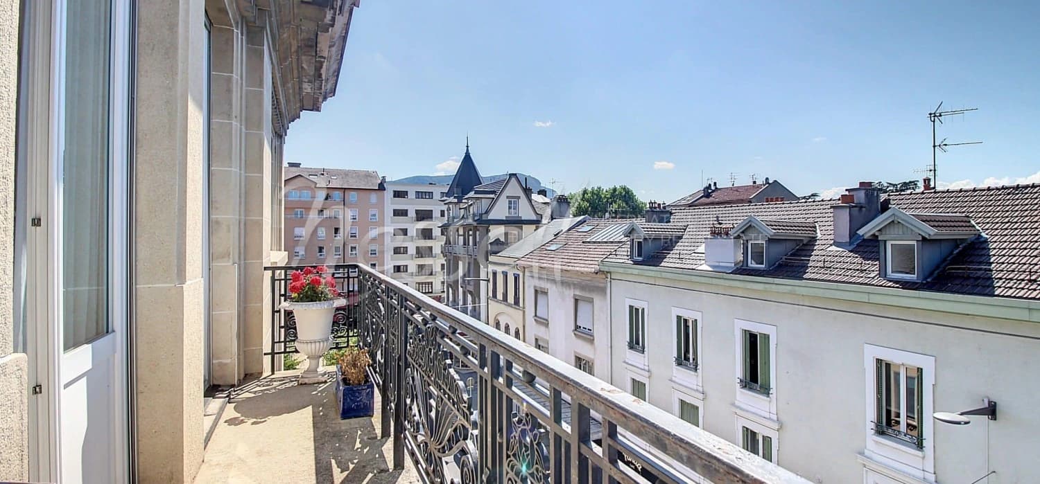 Magnifique appartement Bourgeois en plein coeur de ville